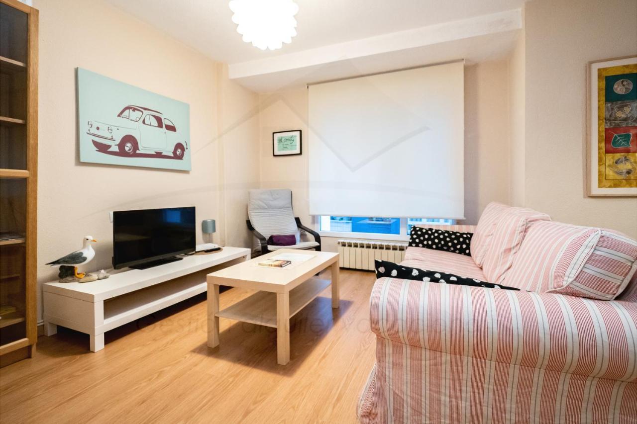 La Gaviota, Gijon Apartment Bagian luar foto