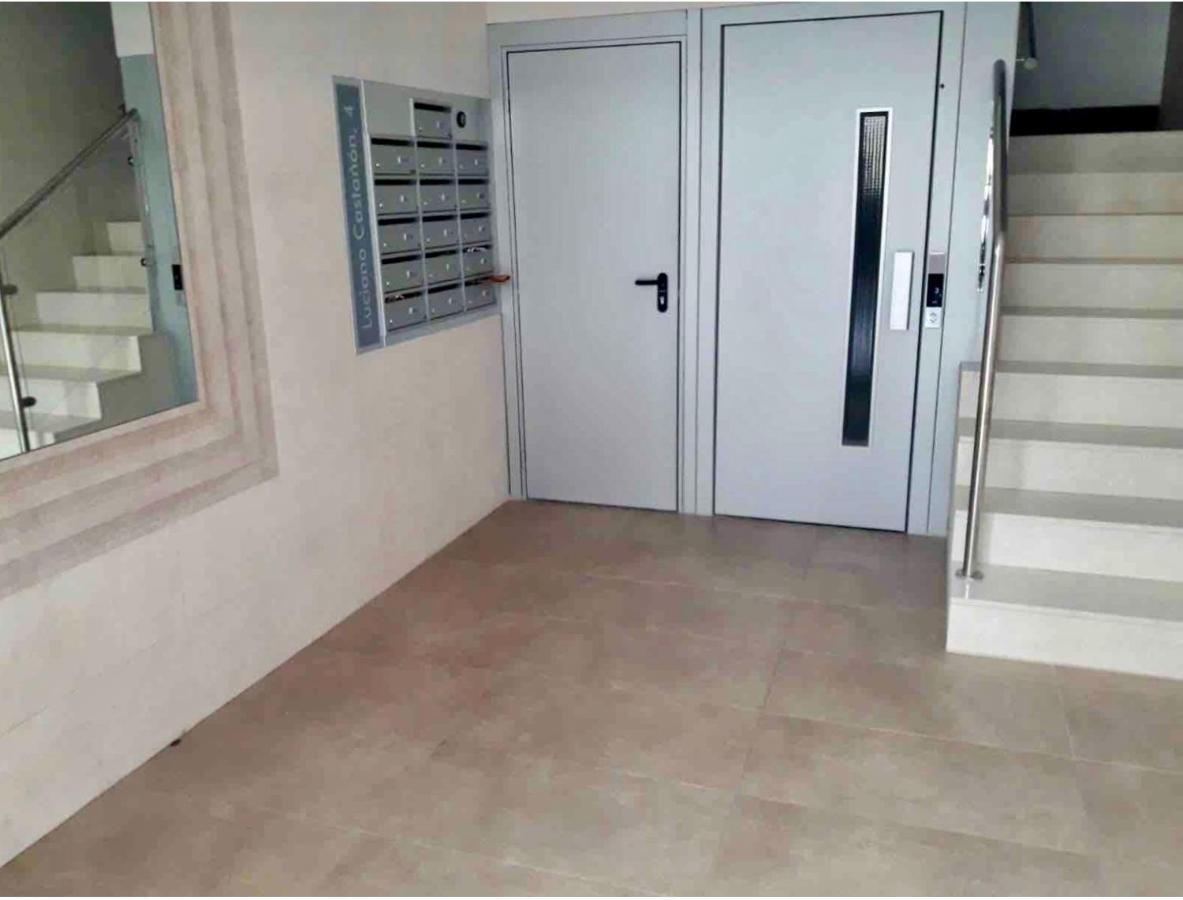 La Gaviota, Gijon Apartment Bagian luar foto